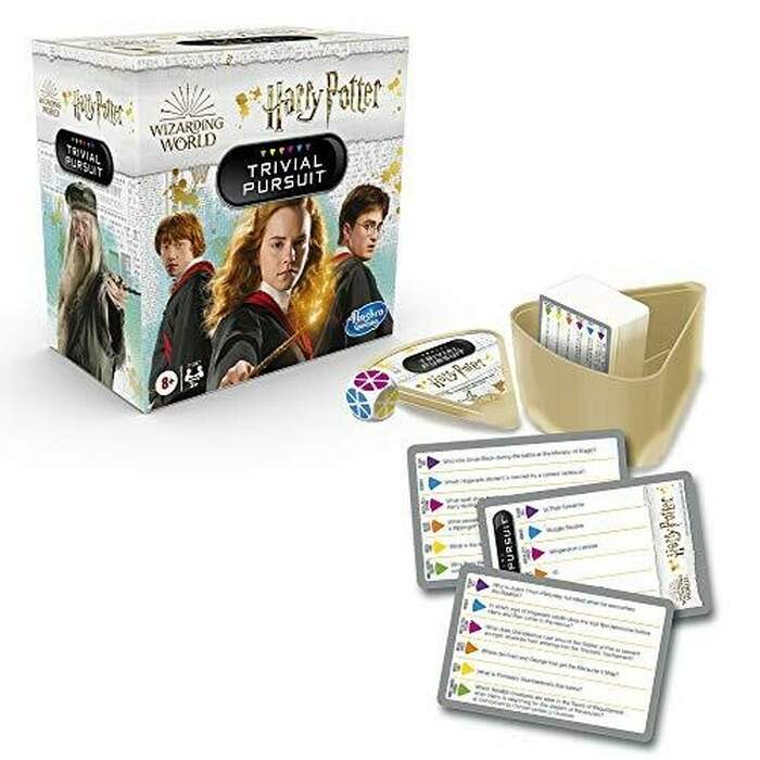 Trivial Pursuit: Wizarding World Harry Potter Edition Compact Trivia Game