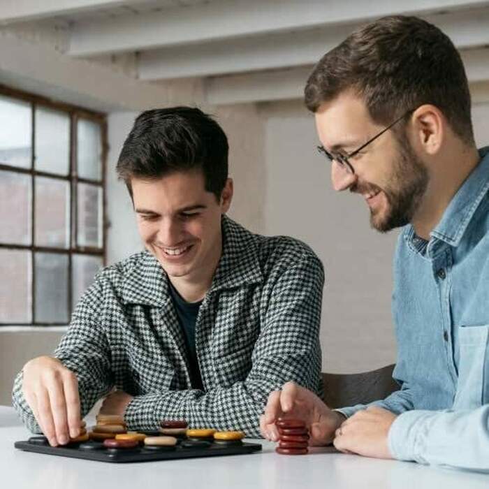 Qawale | Ages 8+ | 2 Players | 15 Minutes
